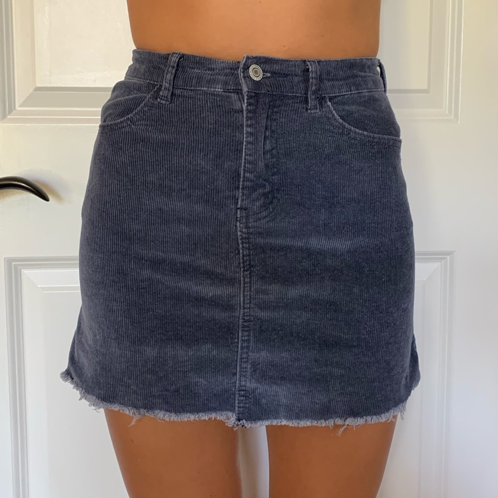 grey/blue corduroy skirt!
